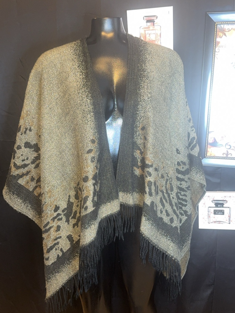 Leopard Print Fringe Shawl-Poncho